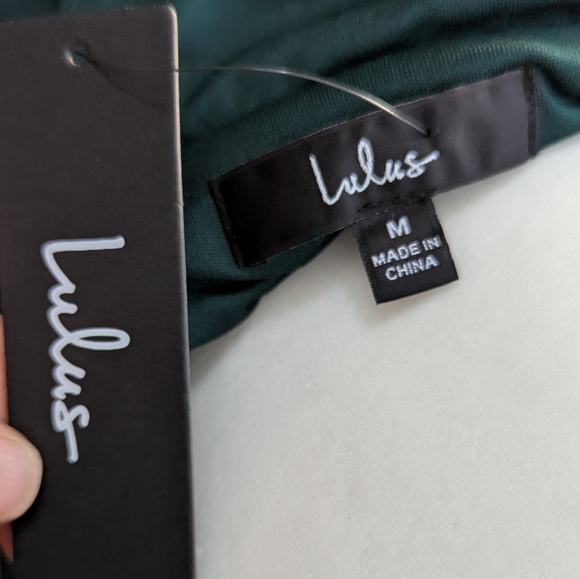 NWT Lulu’s Emerald Green Gown – Size M (Runs Large) - Picture 3 of 3